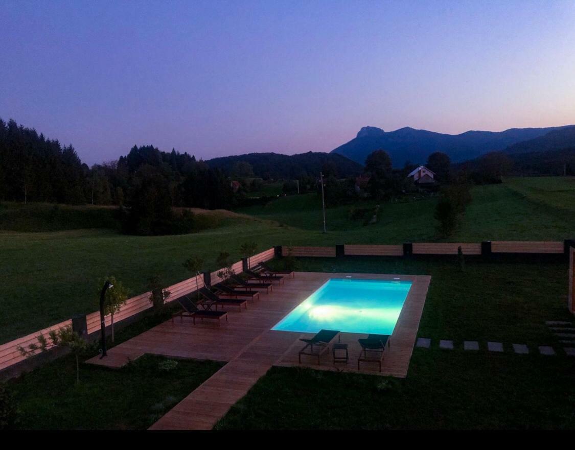 Villa Zoe Luxury House Gomirje Esterno foto